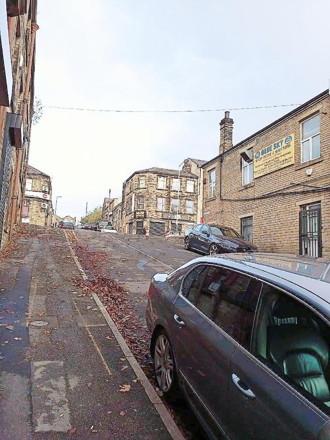 Double Room Close To Bradford University And City Centre Zewnętrze zdjęcie